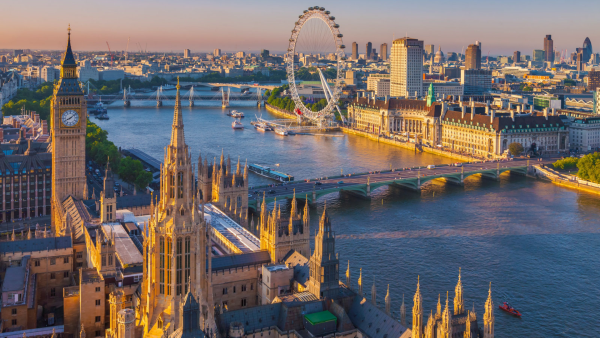 Londra Uçak Bileti